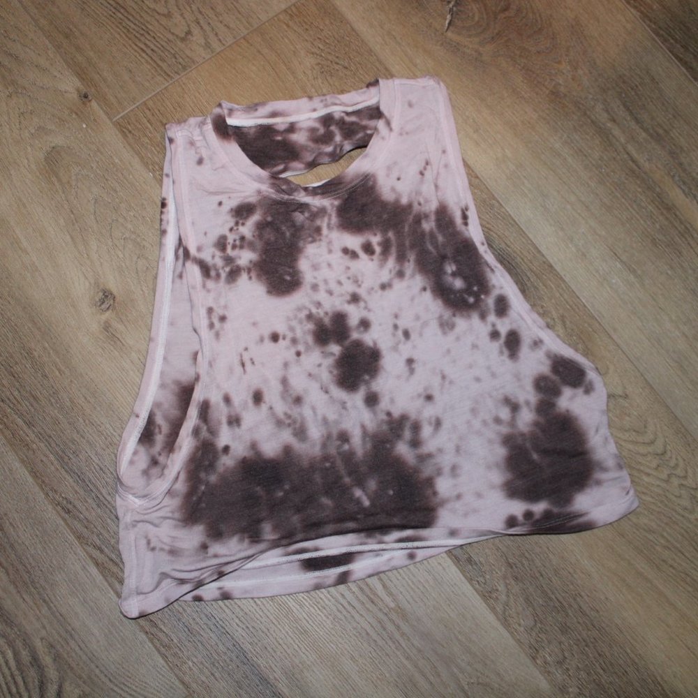 Lululemon Crop Muscle Tank
